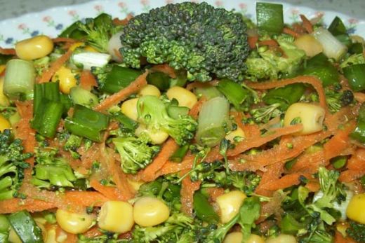 Havulu Brokoli Salatas