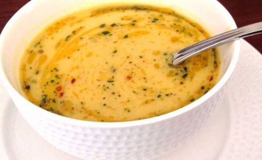 Terbiyeli Brokoli Çorbası Terbiyeli Brokoli Çorbası